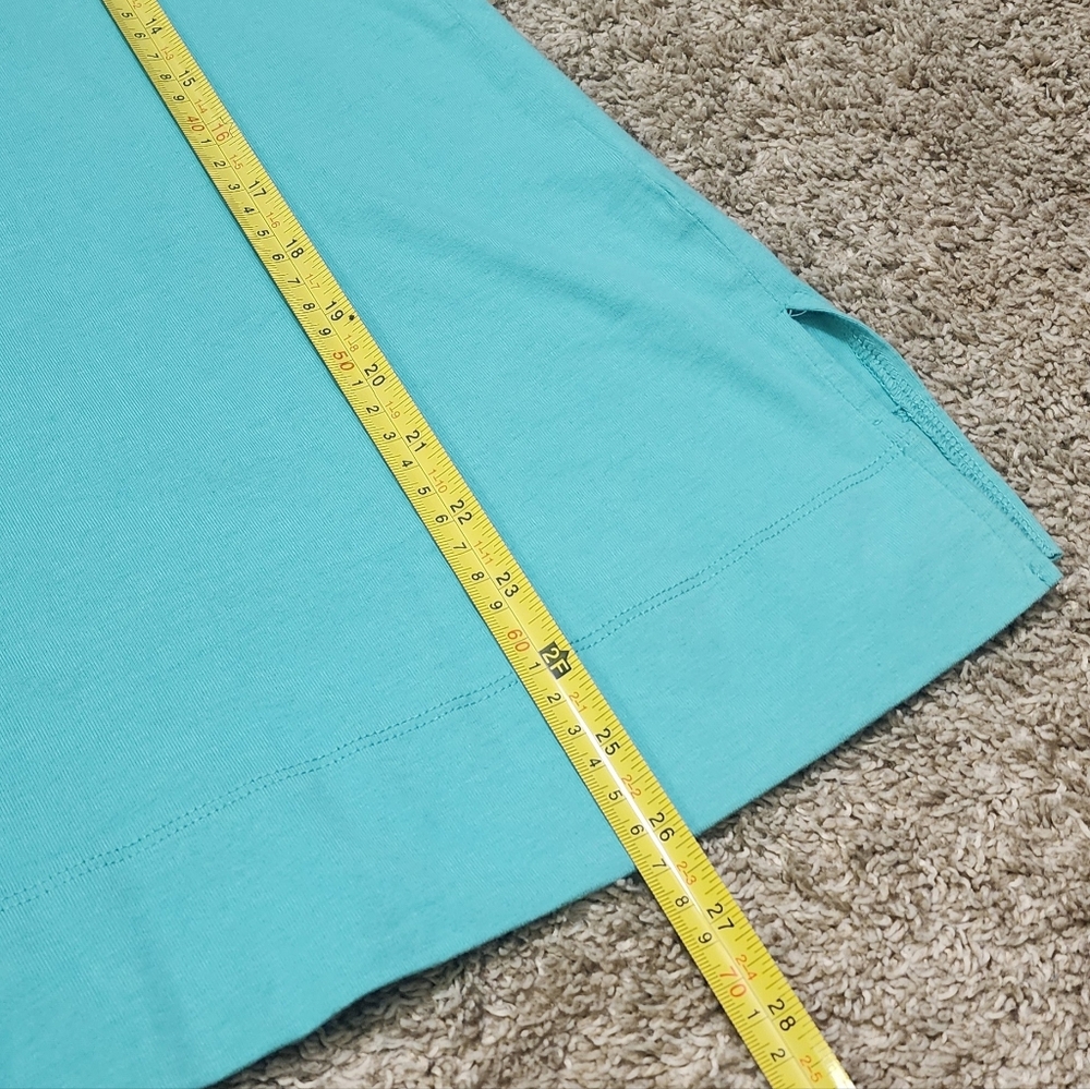 Leo & Nicole Turquoise V-Neck Tunic - Picture 6 of 8